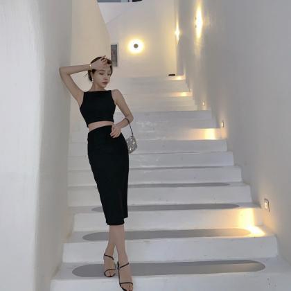 women Two-piece suit top +skirt bea..