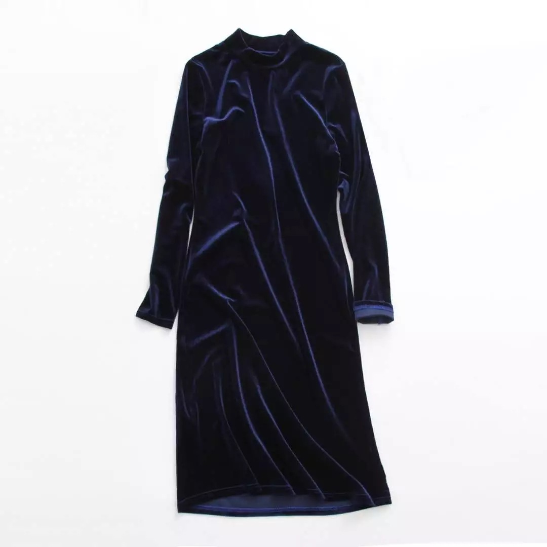 navy blue long sleeve velvet dress