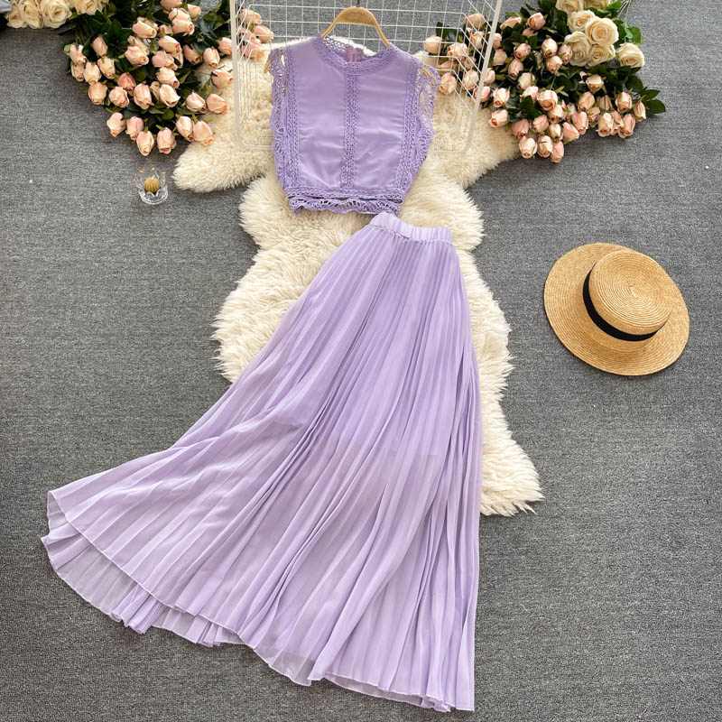  Seaside holiday suit 2021 new women lace blouse high waist and thin pleated chiffon skirt two-piece suit